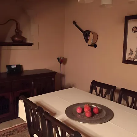 The Knight And The Pomegranate - Rhodes City